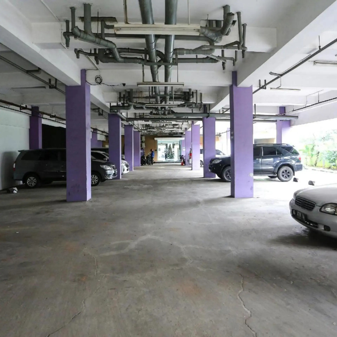 Foto - Super OYO Townhouse OAK Hotel Fiducia Pondok Gede