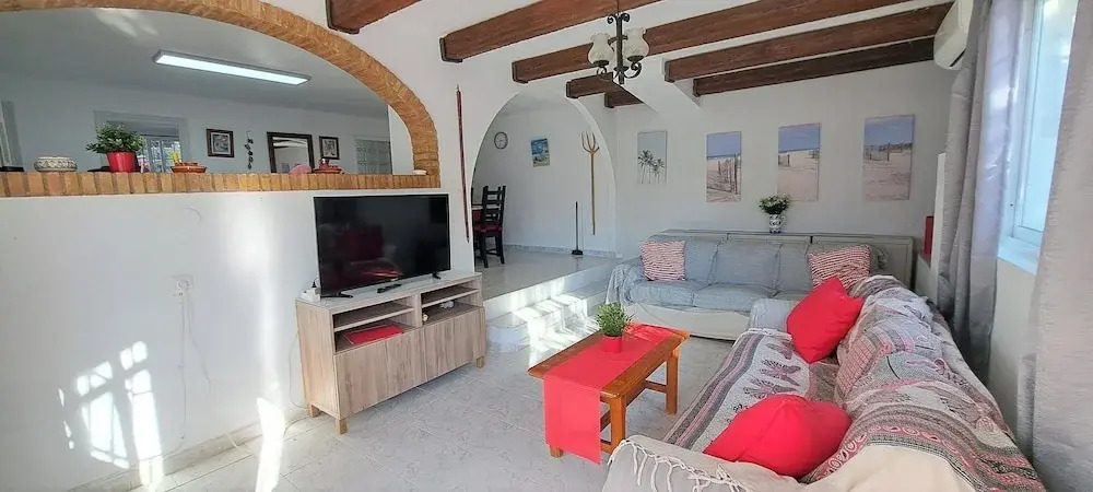 Foto - 2 Bed Villa - Sleeps 5 - Private Pool & Garden