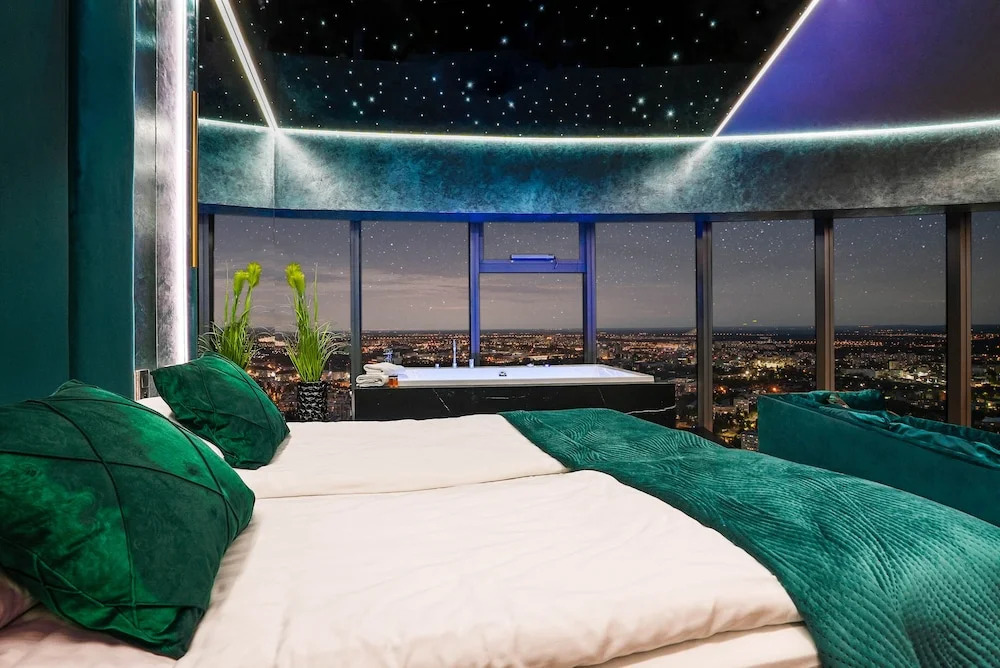 Photo - 30th+ Floor Apartments in Sky Tower