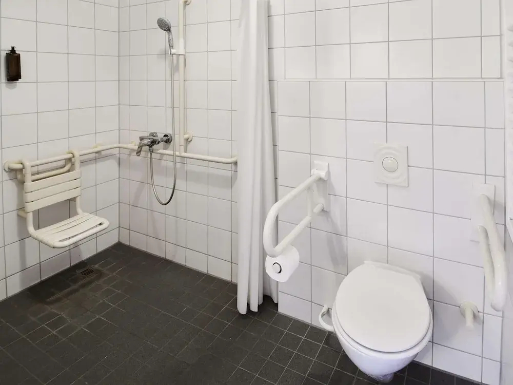 Photo - B&B HOTEL Würzburg-Ost