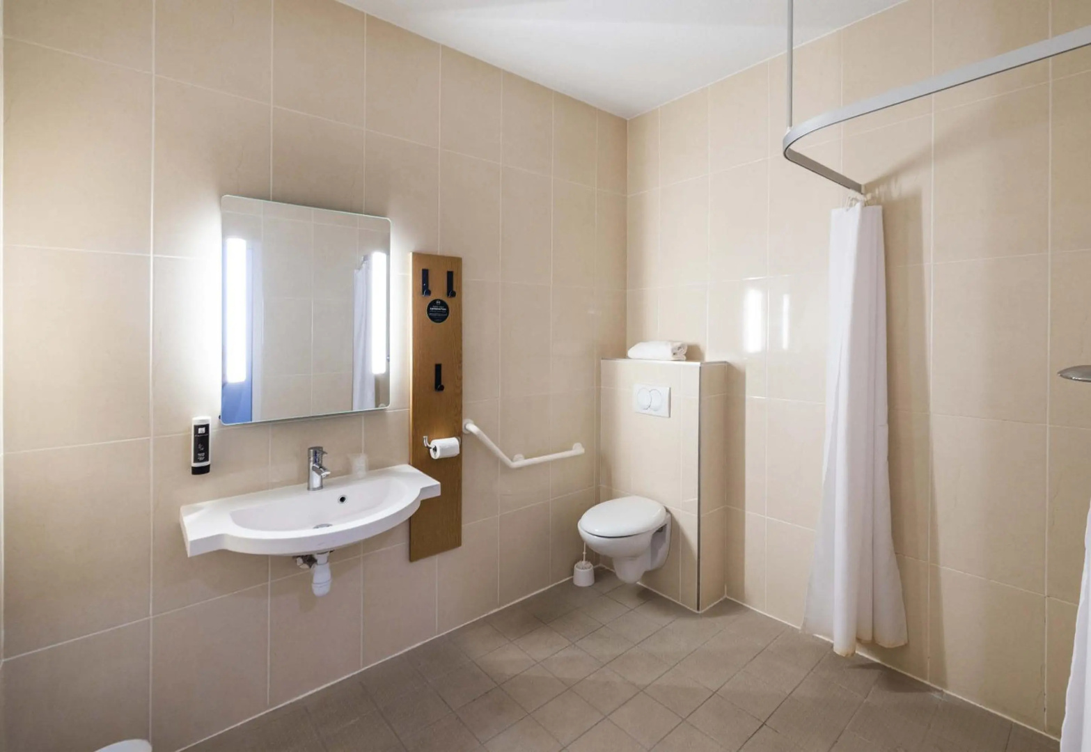 Foto - B&B HOTEL Perpignan Sud Marché International