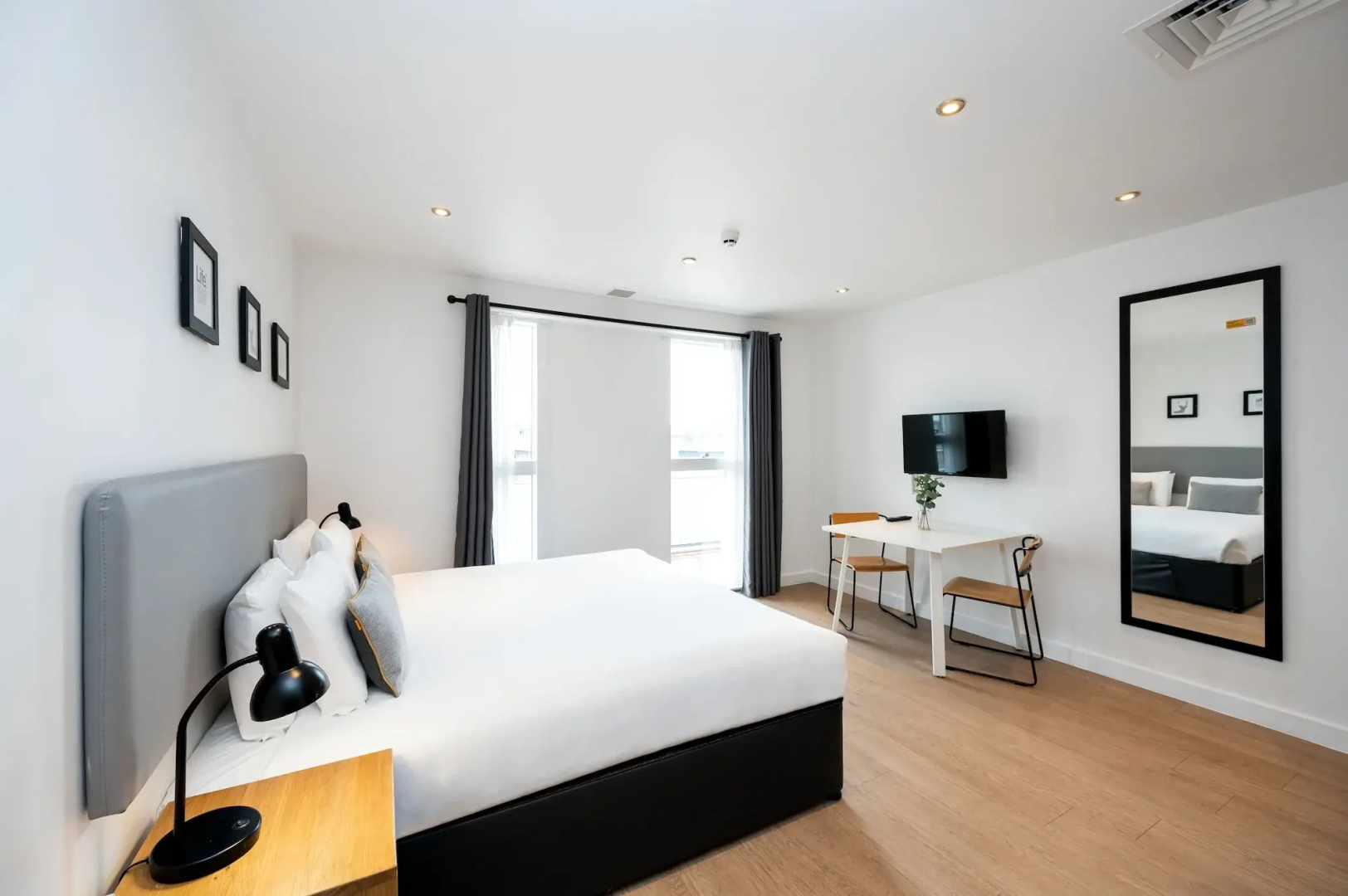 Photo - Staycity Aparthotels Birmingham City Centre