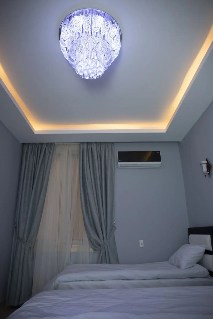 Photo - Capital Hotel
