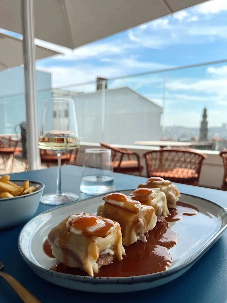 Photo - Wine & Books Porto Hotel - Small Luxury Hotels of the World