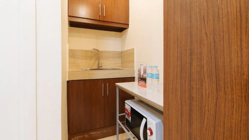 Foto - RedDoorz Plus near Uptown BGC Mall