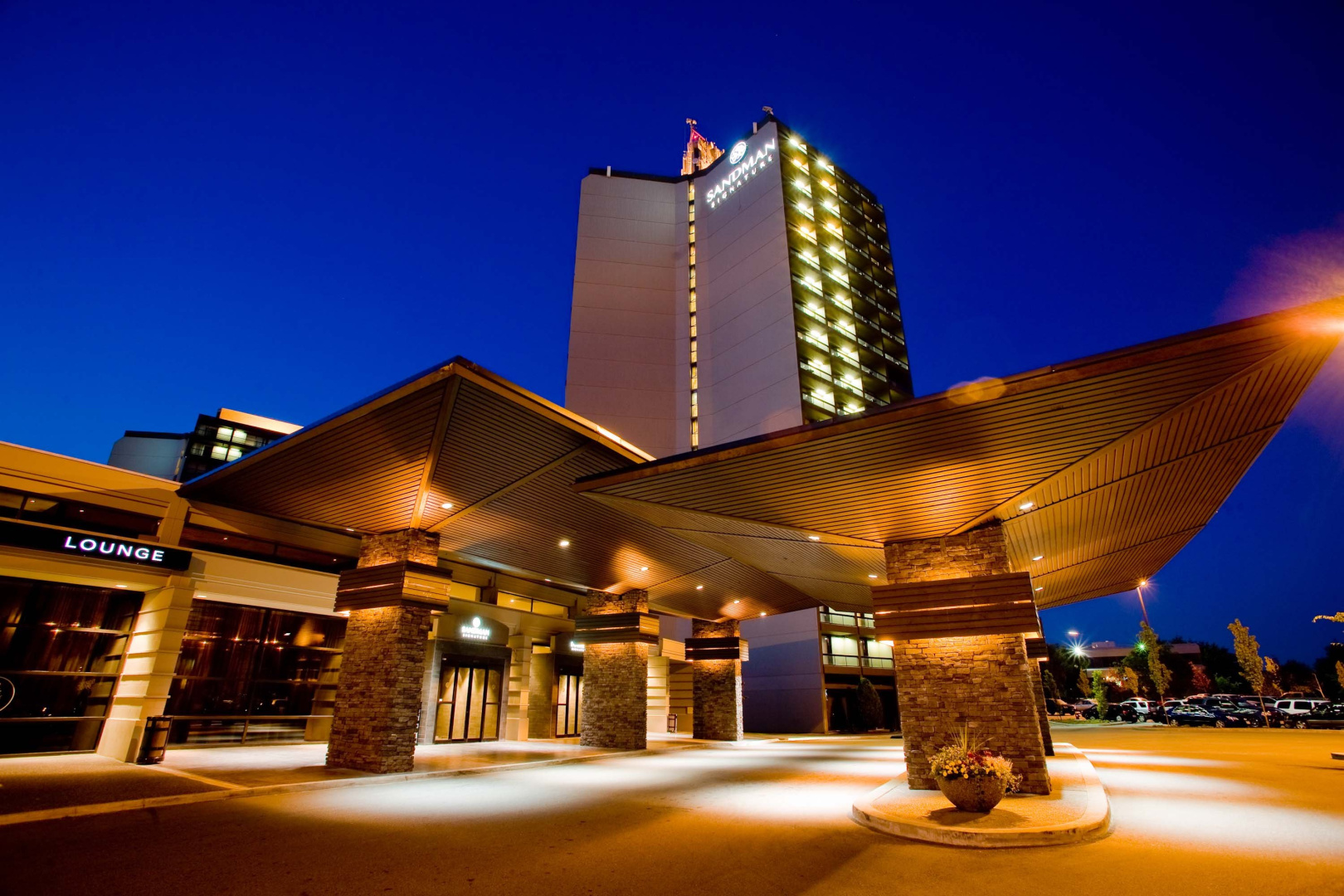 Photo - Sandman Signature Vancouver Airport Hotel & Resort