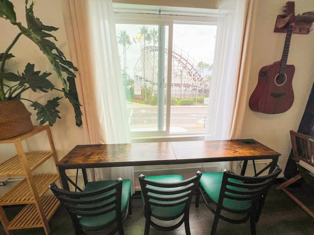 Foto - ITH San Diego Mission Beach Backpacker Hostel