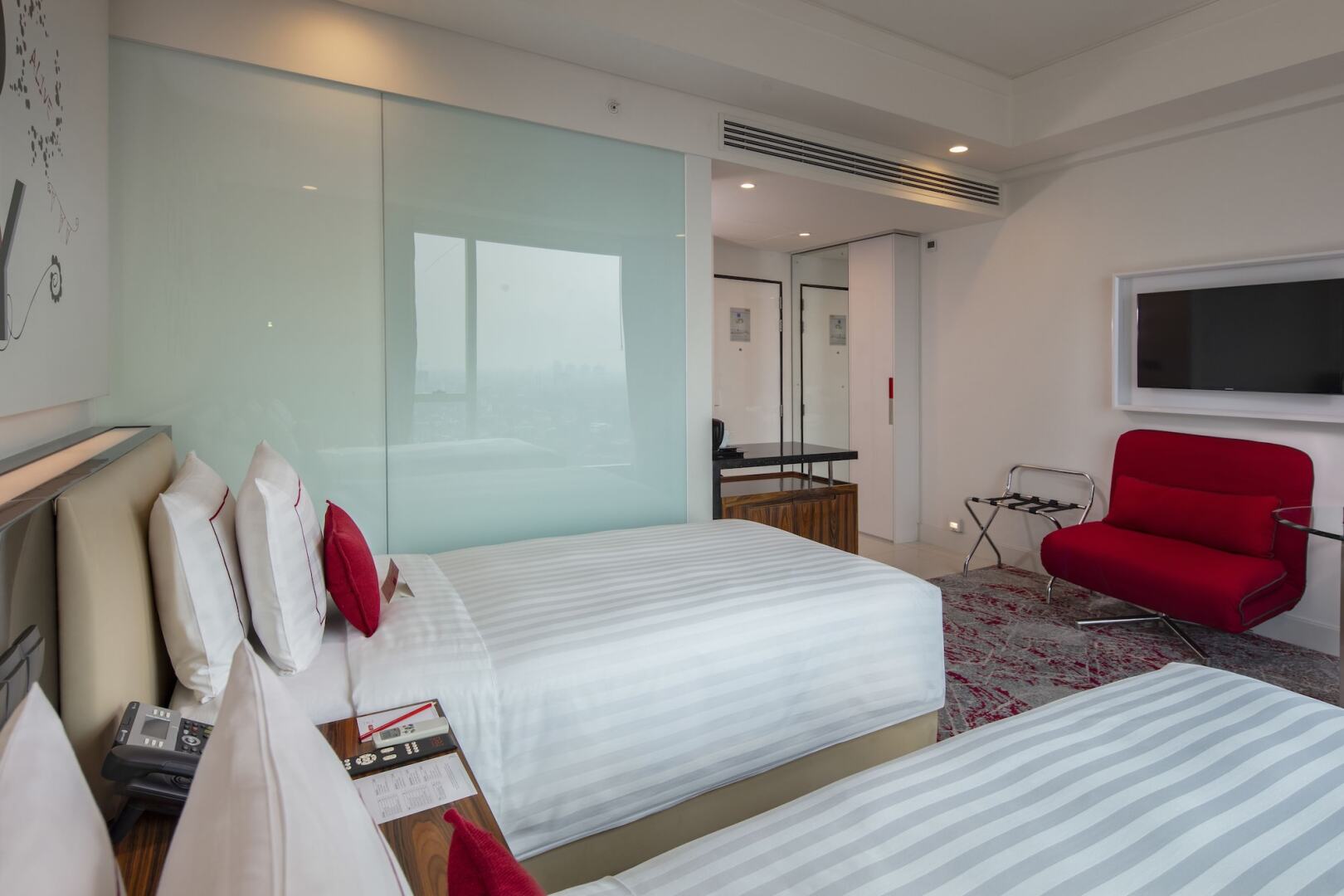 Foto - Cinnamon Red Colombo