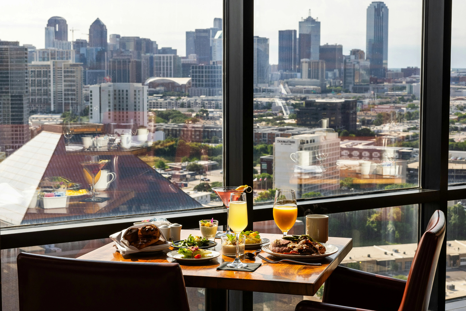 Photo - Hilton Anatole