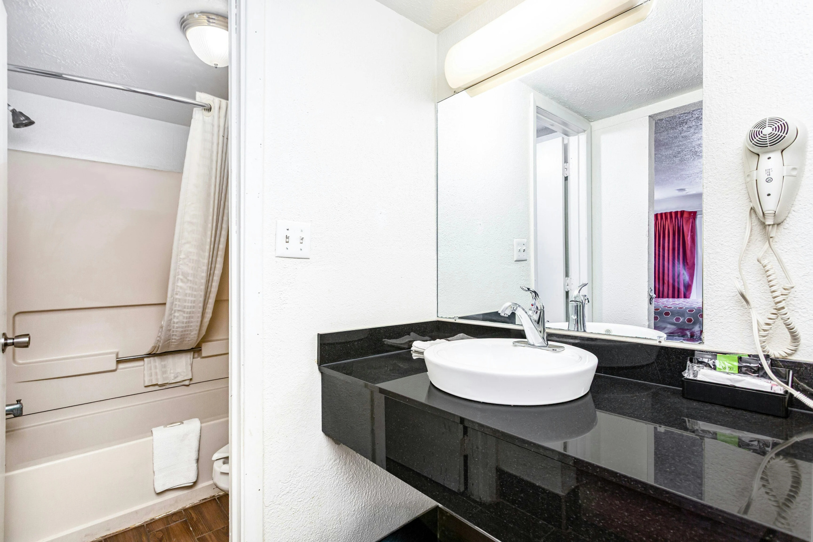 Foto - Relax Inn by OYO Columbus OH I 70