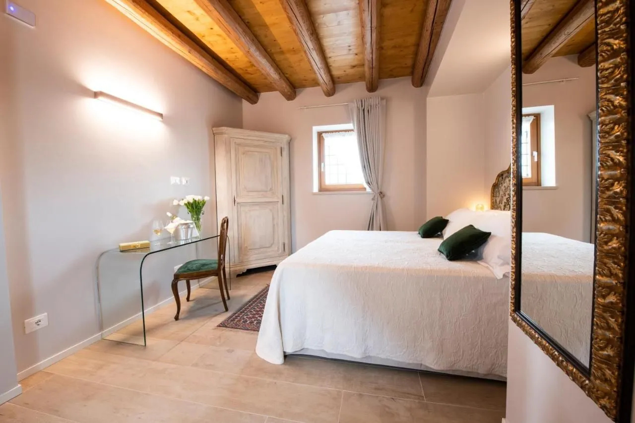 Photo - Magari Estates Hotel