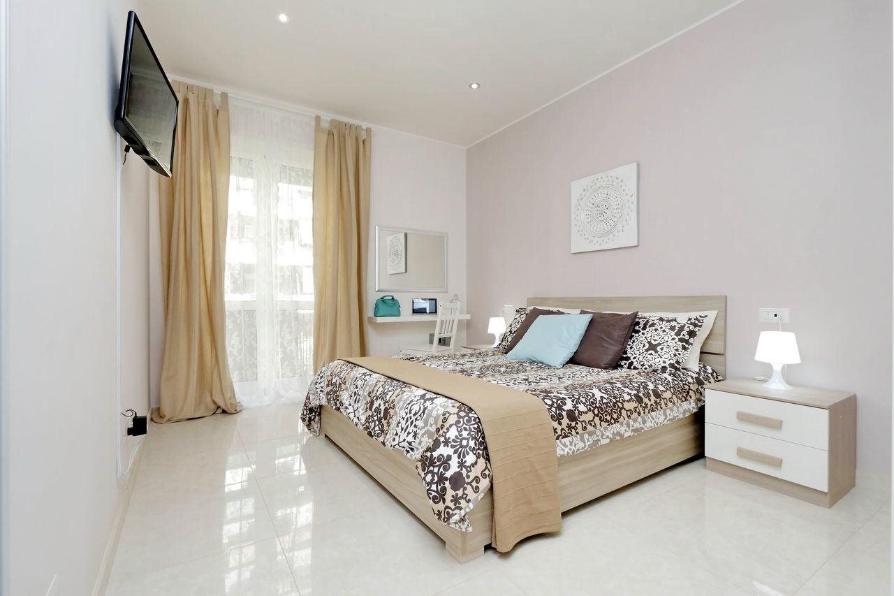 Foto - Roman Holiday Charming