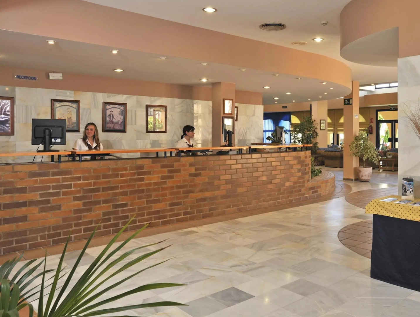 Foto - SOL Sancti Petri