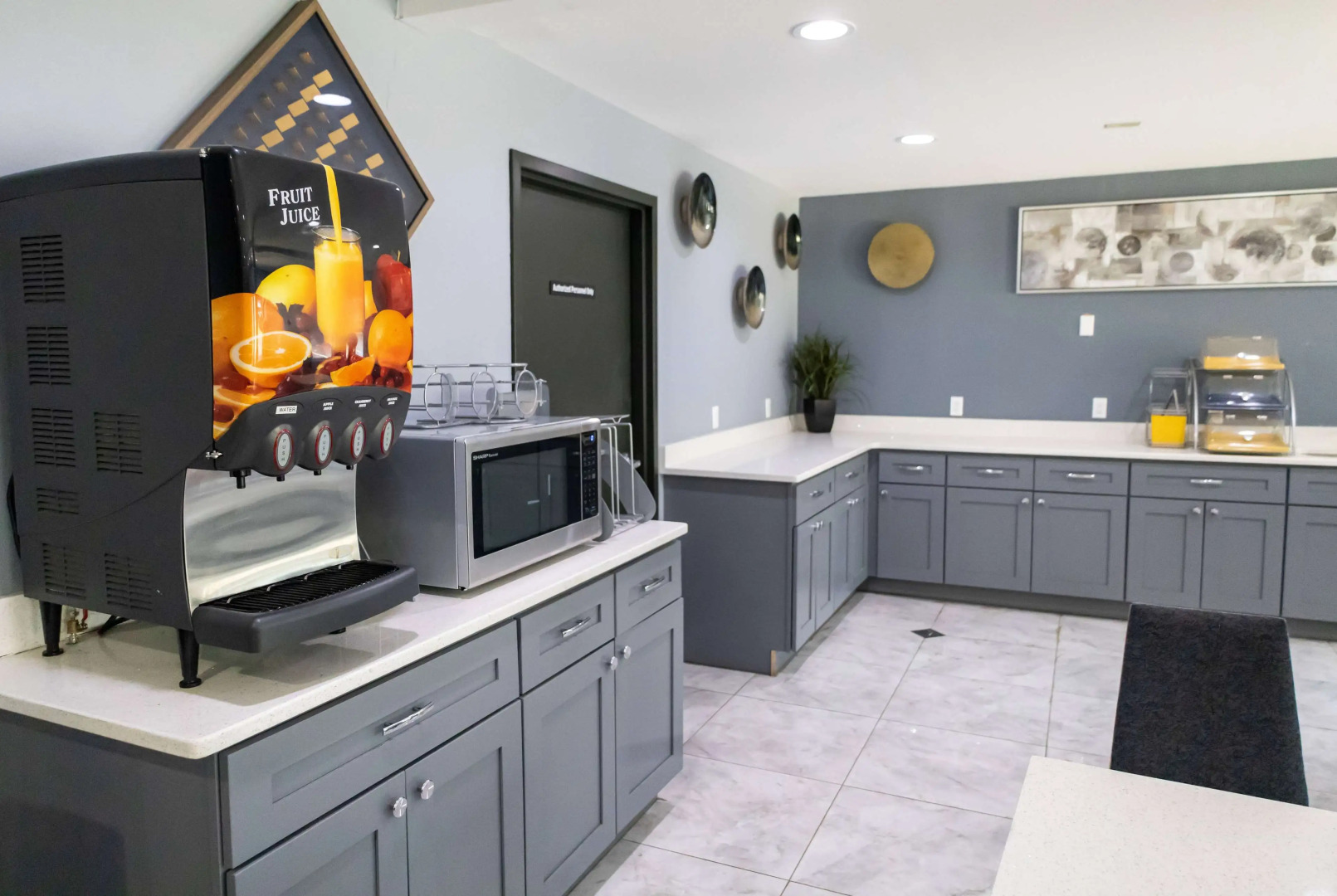 Photo - Baymont by Wyndham College Park Atlanta Airport South