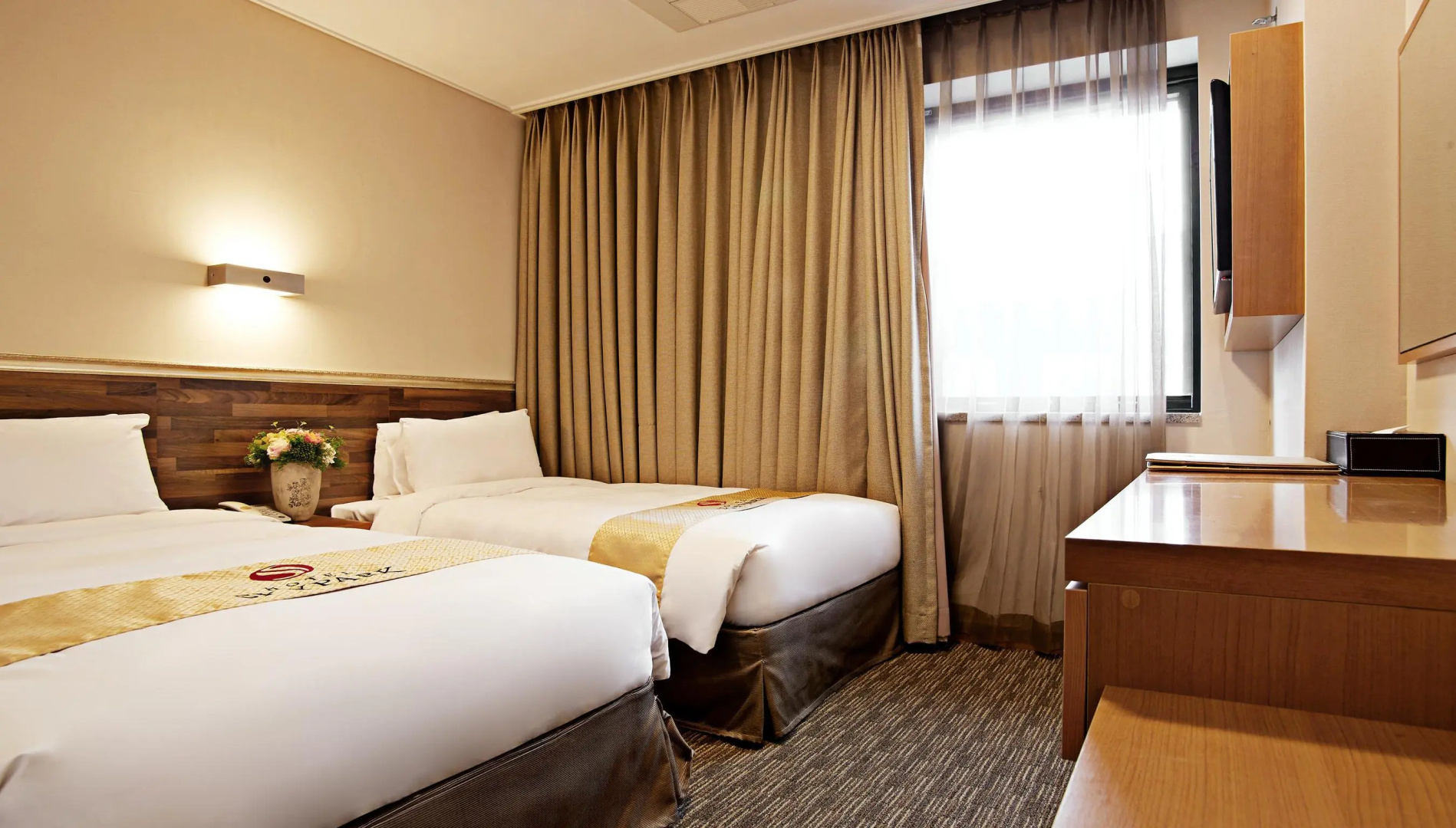 Foto - Hotel Skypark Myeongdong 1