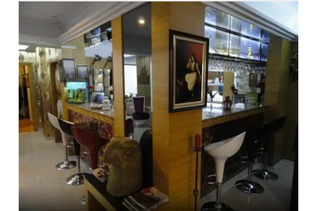 Photo - Grand Ons Hotel