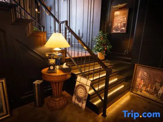 Photo - The Black Kingdom - เดอะ แบล็ค คิงดอม