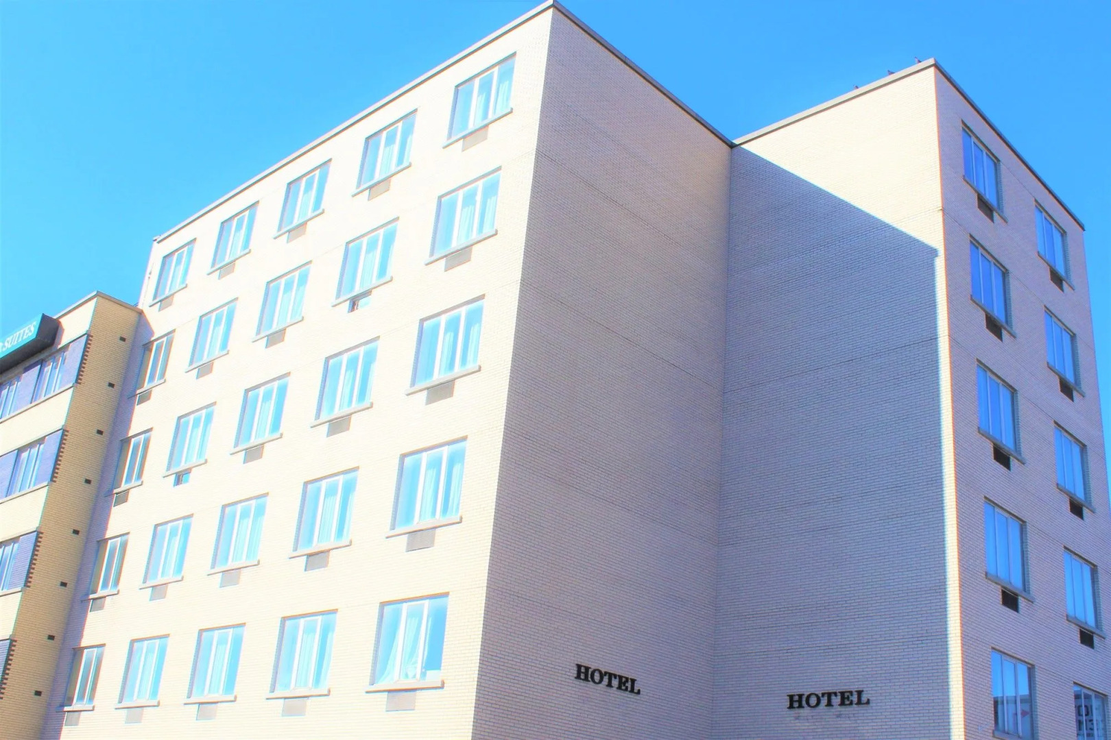 Photo - Empire Suites