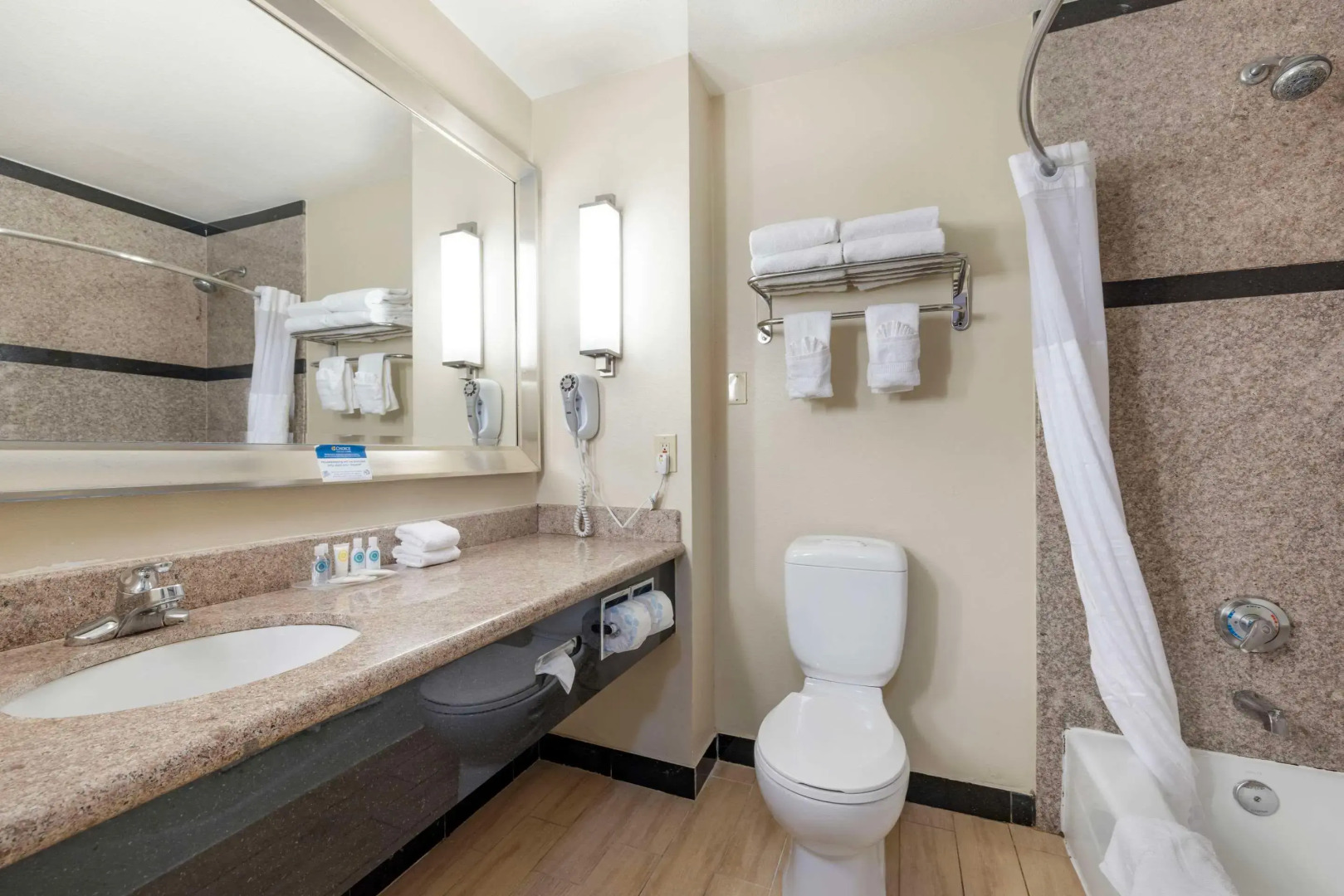 Photo - Comfort Suites Oceanside Camp Pendleton Area