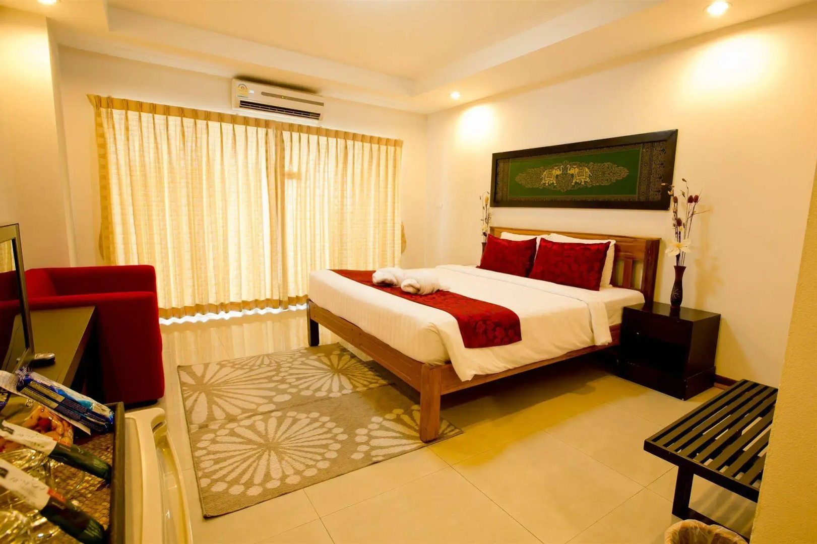 Foto - Sinsuvarn Airport Suite Hotel