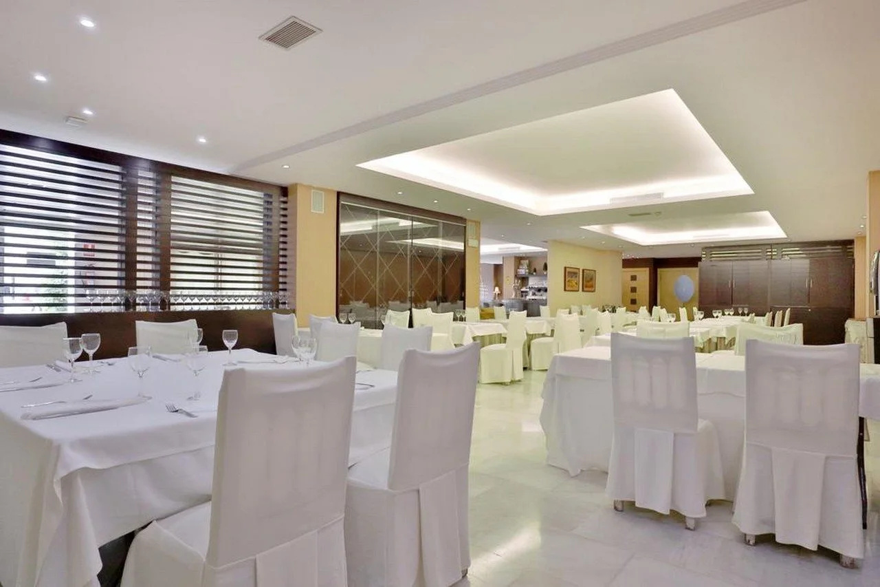 Photo - Oasis Cordoba Hotel