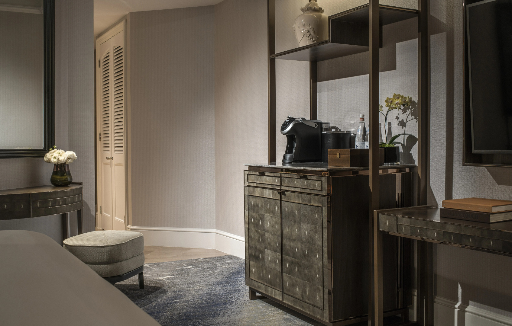 Photo - Four Seasons Hotel Singapore