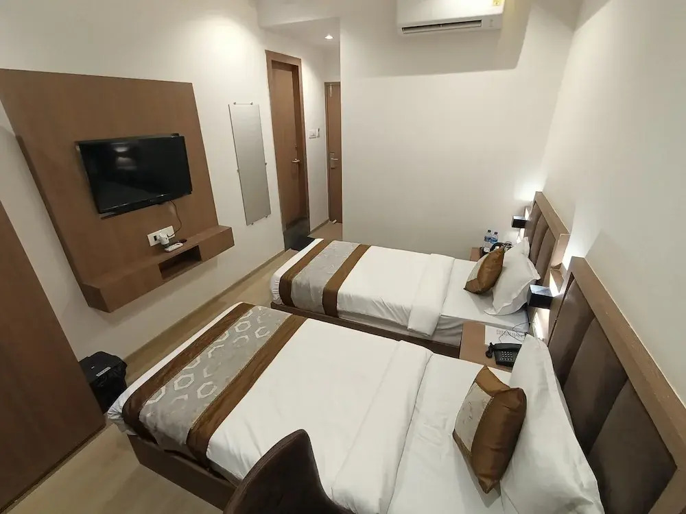 Foto - Hotel Beverly Palace Santacruz - Near BKC - Mumbai Airport T1