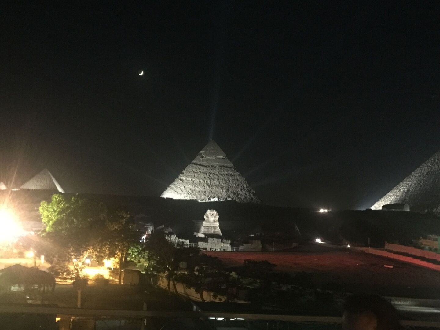 Photo - Pyramids view inn