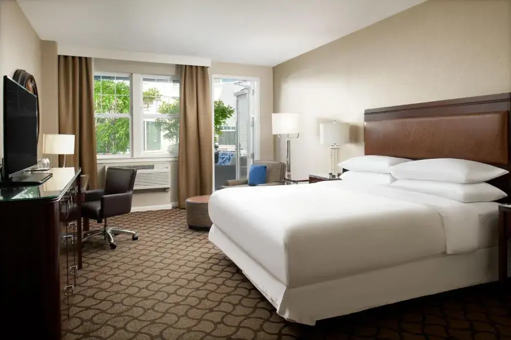 Photo - Sheraton Sonoma Wine Country Petaluma