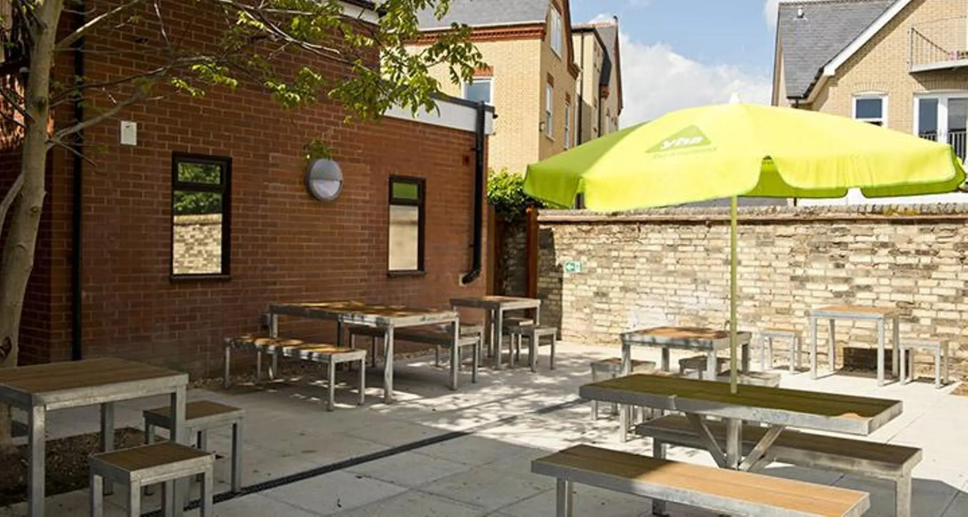 Photo - YHA Cambridge - Hostel