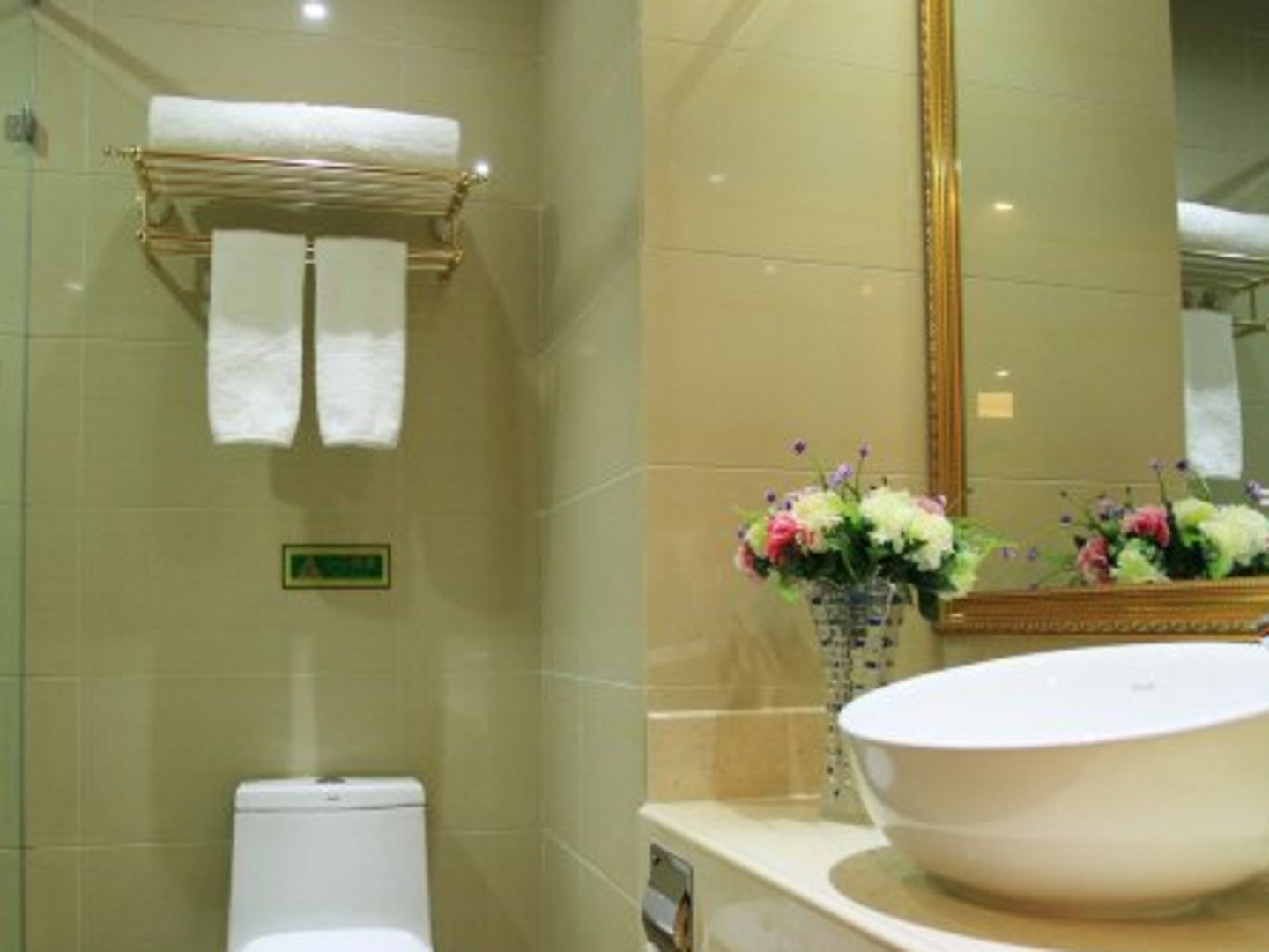 Vienna Hotel Hebei Zhuozhou High-Speed Railway Station
