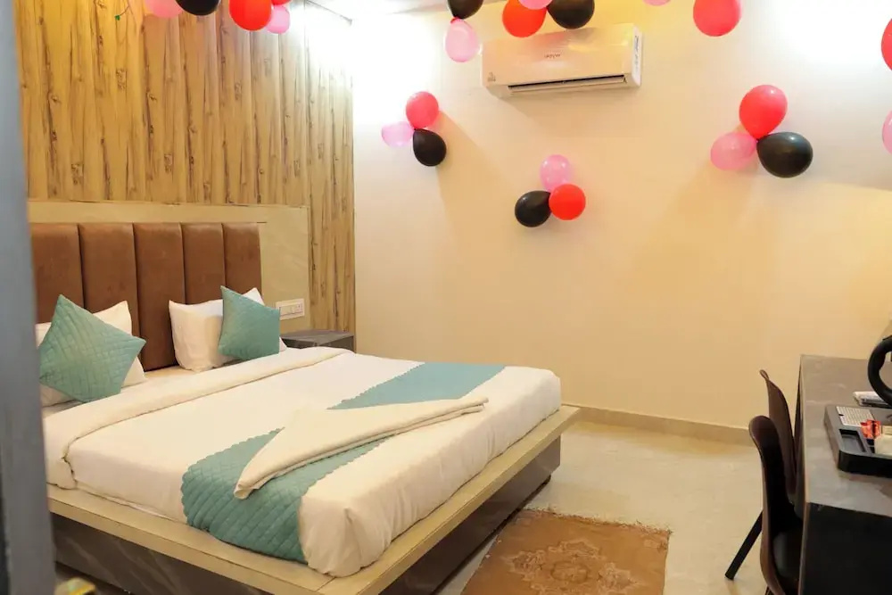 Foto - The Grand Luxury Stay Hotel