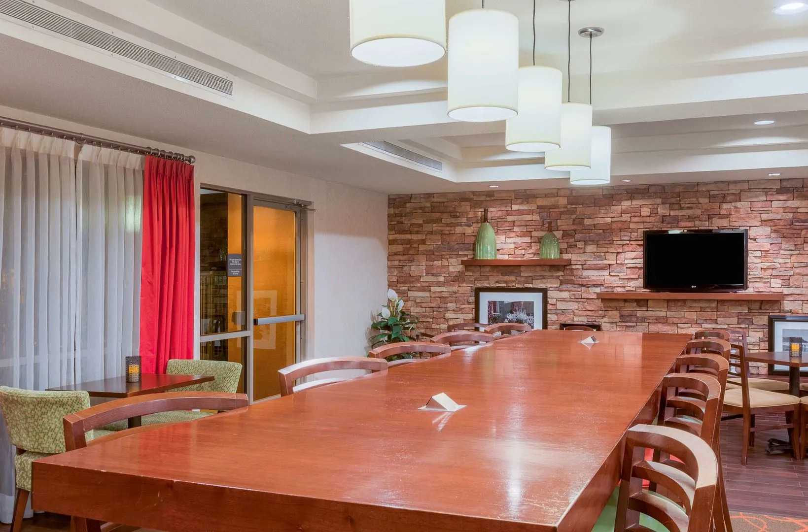 Foto - Hampton Inn San Marcos