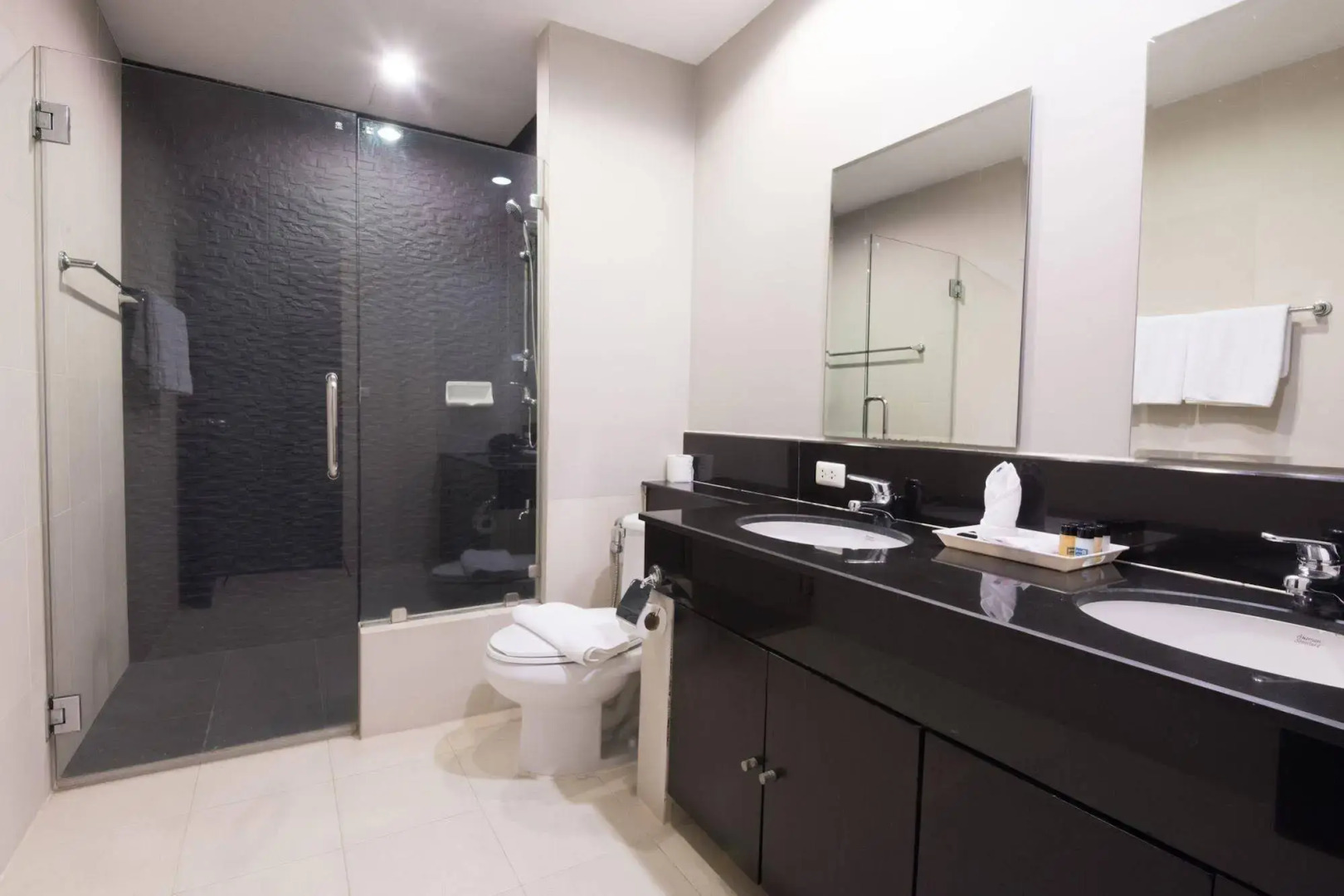 Foto - Benviar Tonson Residence