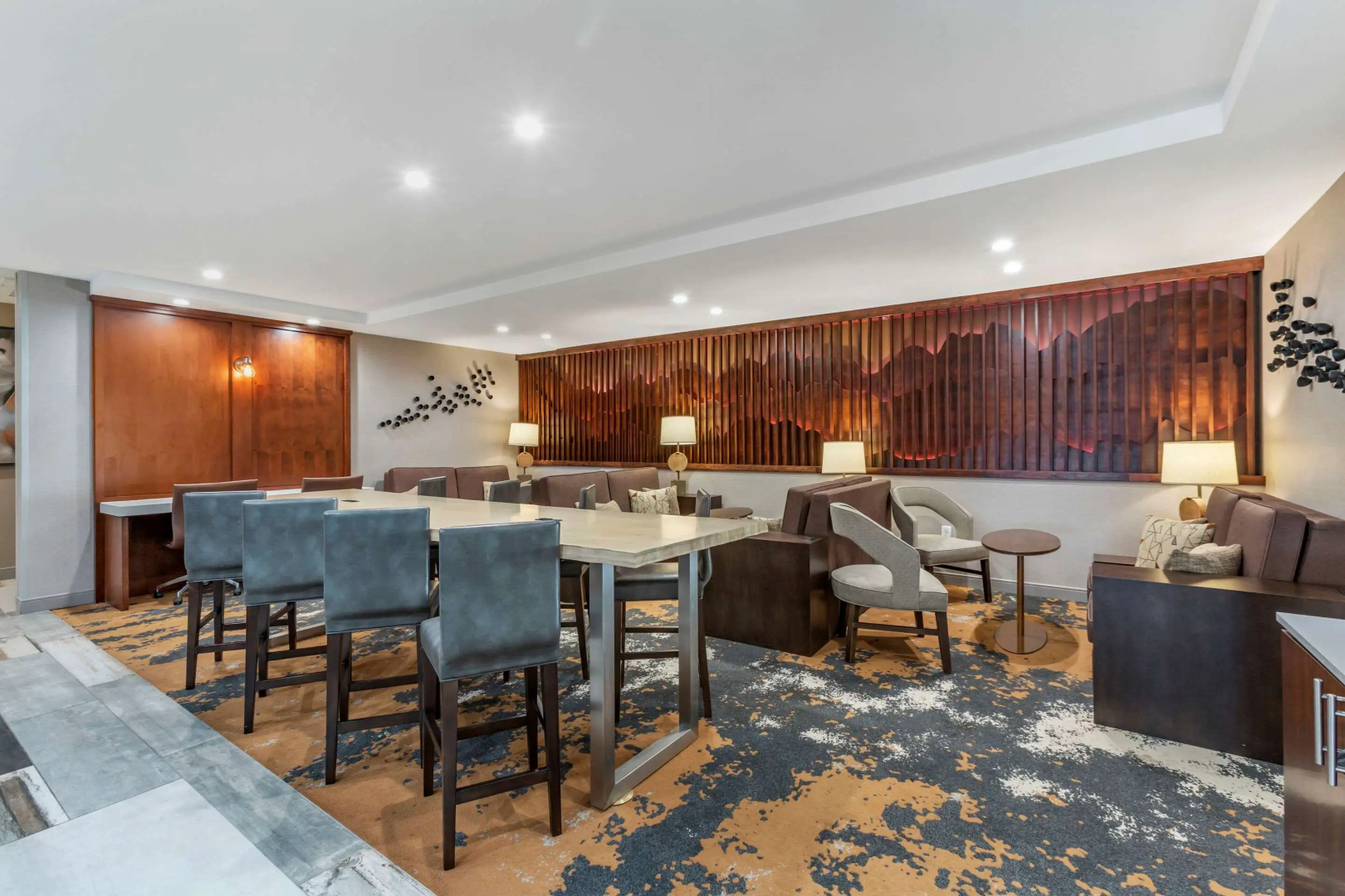 Photo - Windmill Suites Surprise - Phoenix, an Ascend Collection Hotel