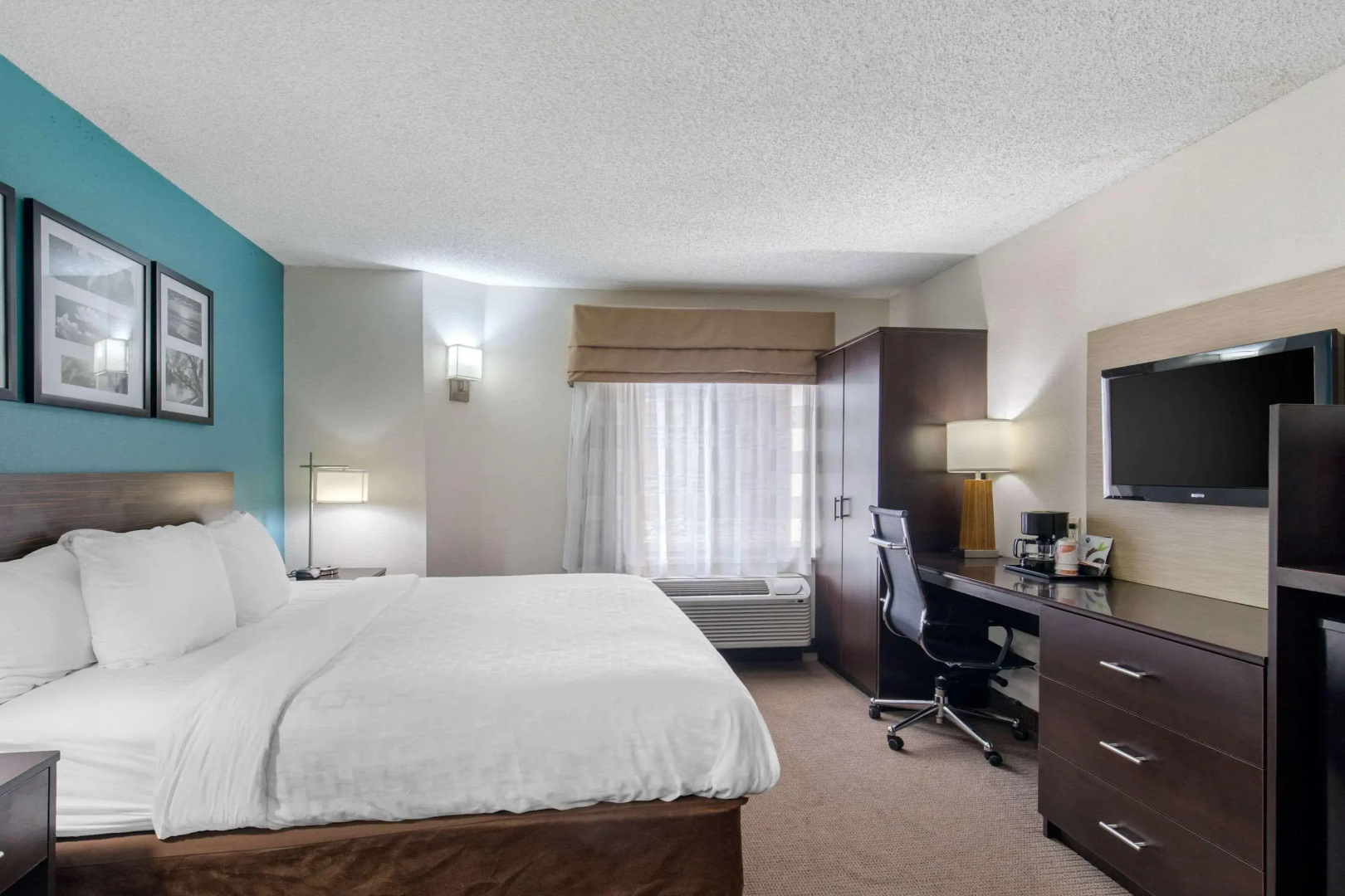 Photo - Clarion Inn & Suites DFW North