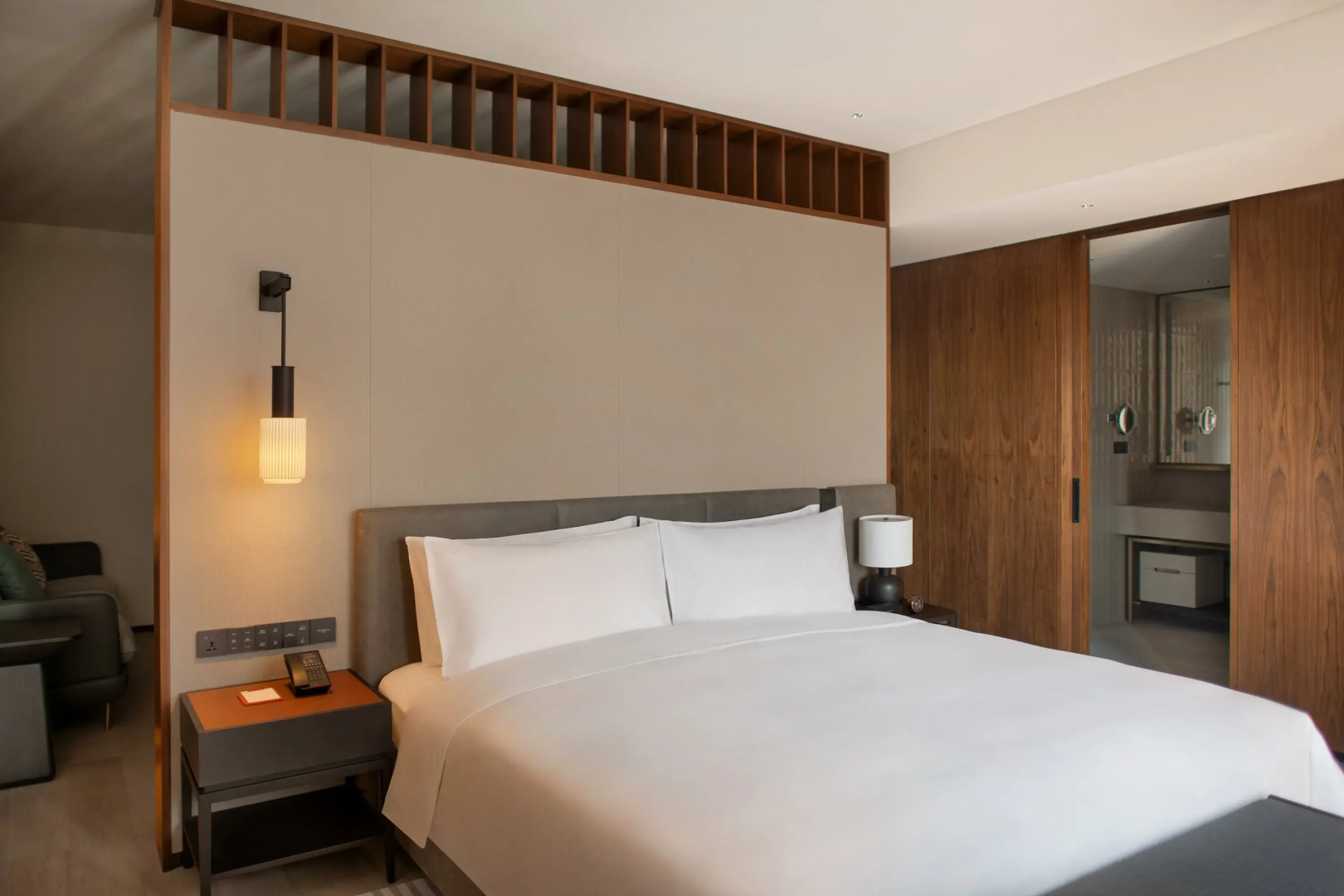 Photo - New World Guangzhou Hotel