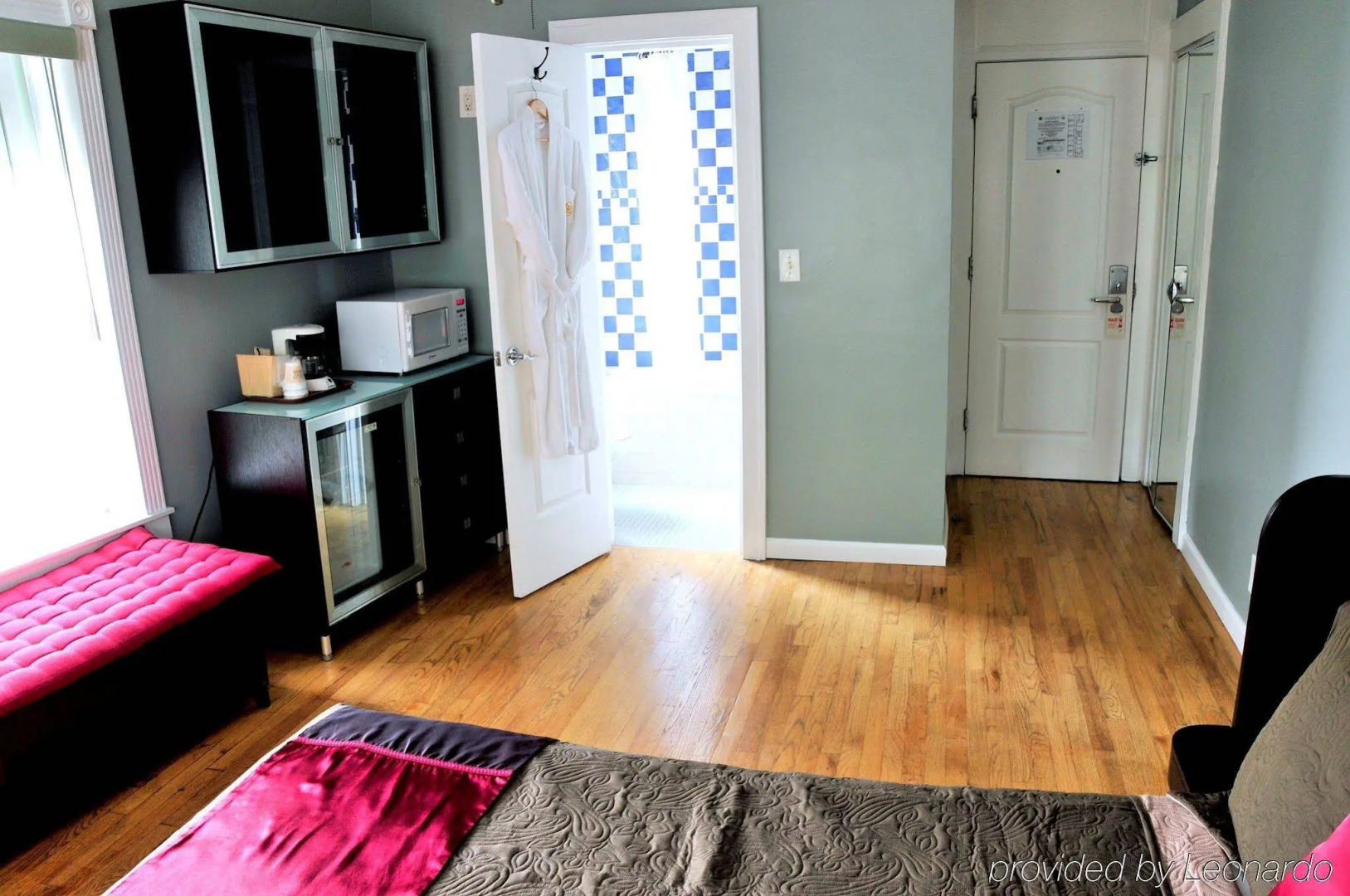 Photo - Ponce De Leon Hotel