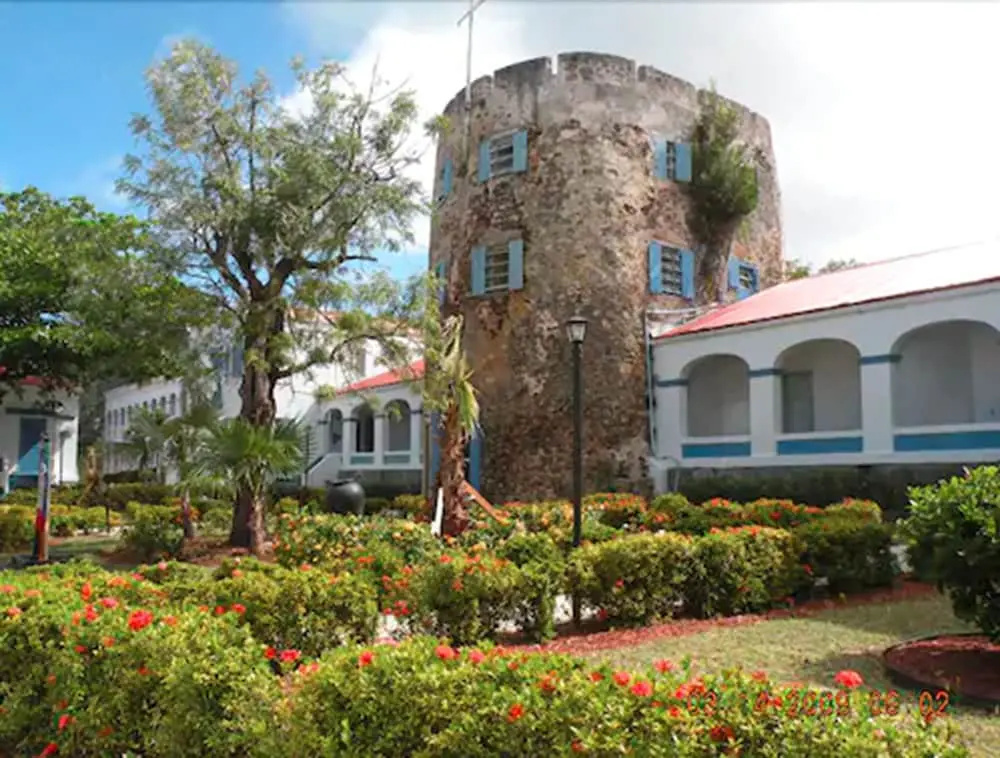 Pirates Pension at Bluebeard's Castle — фото 1