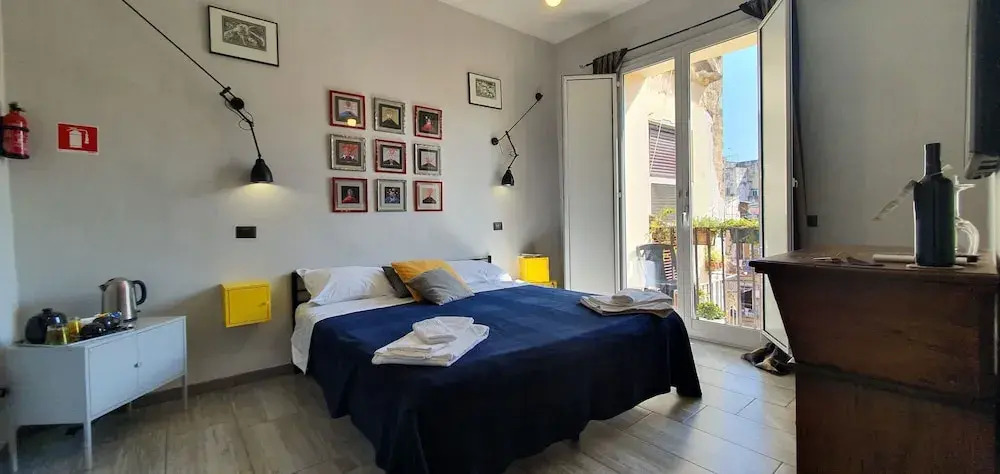 Photo - The Spanish Palace, Suites, Rooms, Apartments & Terraces