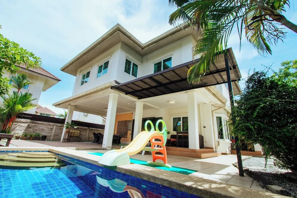 Photo - Private Residence Hosted by Sasithorn