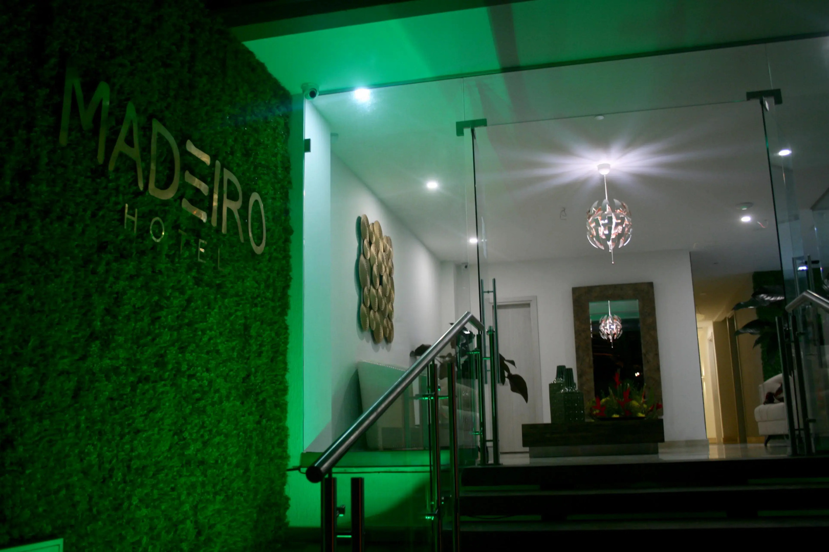 Foto - Hotel Madeiro