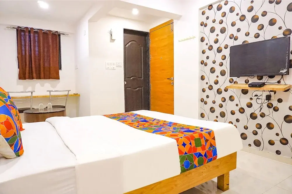 Photo - FabHotel Saffron Inn I - Nr Darshan Museum