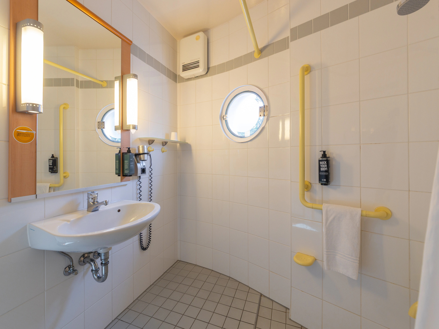 Photo - B&B HOTEL Essen-Hbf