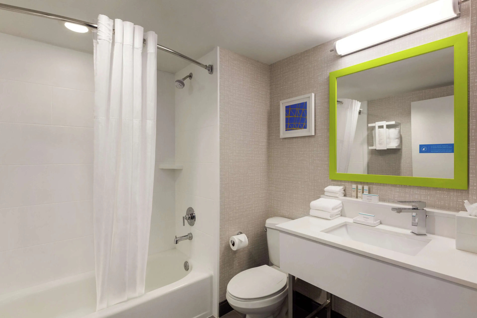 Photo - Hampton Inn & Suites Ft. Lauderdale Arpt/South Cruise Port