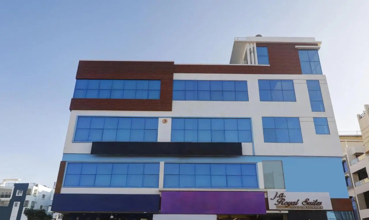 Photo - Itsy Hotels J A Royal Suites Manikonda