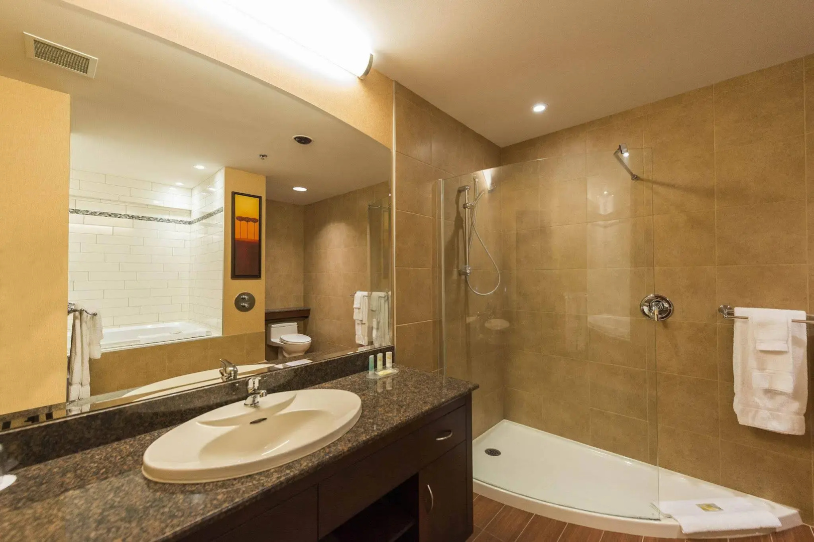 Foto - Quality Inn & Suites Levis