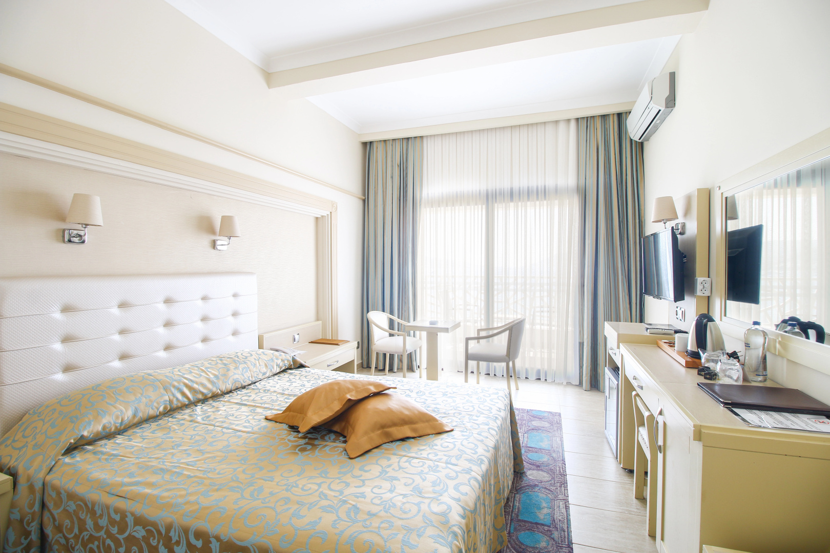 Foto - Azka Hotel
