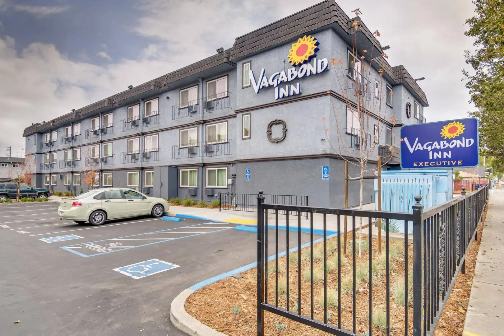 Photo - Vagabond Inn Executive Hayward