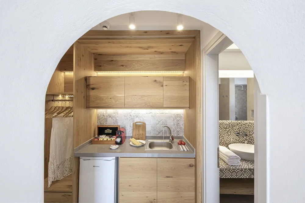 Photo - Alafropetra Luxury Suites
